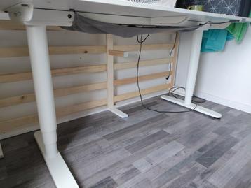 IKEA Bekant Zit-Sta Bureau 160x80 Elektrisch - afbeelding 1