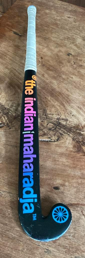 Zaalhockeystick zaal hockey stick the Indian Maharadja 32” beschikbaar voor biedingen