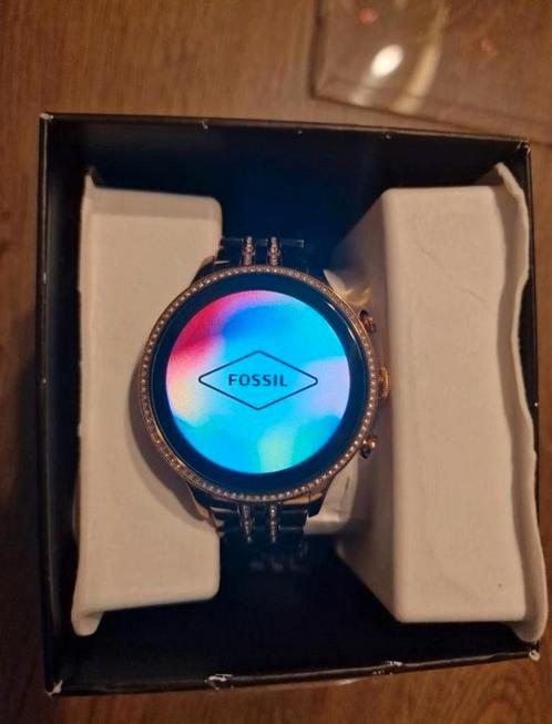 Fossil  Gen 6 Display Smartwatch FTW6077 rosé, Sieraden, Tassen en Uiterlijk, Horloges | Dames, Zo goed als nieuw, Polshorloge