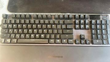 Steelseries apex 5 beschikbaar voor biedingen