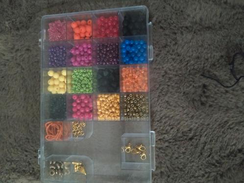 Felle kleuren set zonder tang, Hobby en Vrije tijd, Kralen en Sieraden maken, Zo goed als nieuw, Kraal, Ophalen of Verzenden