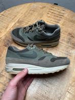 Nike Air Max 1 One Groen Medium Olive Green Khaki maat 40, Overige kleuren, Nike, Ophalen of Verzenden, Sneakers of Gympen