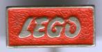 LEGO rood op zilverkleurig bouwblokken speldje ( W_324 ), Verzenden, Zo goed als nieuw, Merk, Speldje of Pin