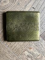 Vintage sigarettendoos goud kleurig metaal, Ophalen of Verzenden, Gebruikt, Tabaksdoos of Verpakking