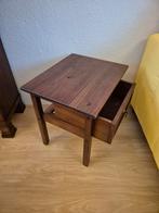 Bijzettafeltje/nachtkastje, Huis en Inrichting, Tafels | Bijzettafels, Minder dan 55 cm, Gebruikt, Rechthoekig, Hout
