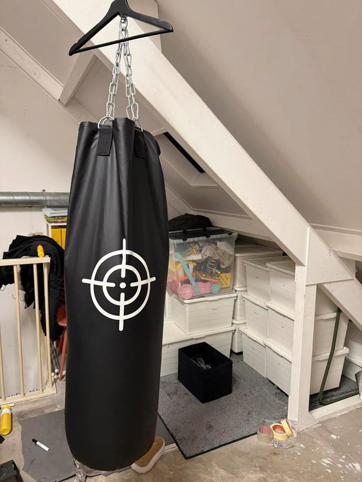 Boksbal met handschoenen, Sport en Fitness, Boksen, Gebruikt, Boksbal, Ophalen