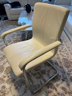 Witte stoel te koop wegens verhuizing, Huis en Inrichting, Ophalen, Wit, Nieuw, Metaal