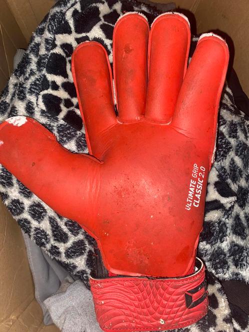 Nieuwe keepers handschoenen en voetbalschoenen, Sport en Fitness, Voetbal, Zo goed als nieuw, Schoenen, Maat XL, Ophalen of Verzenden