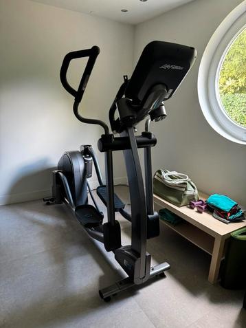 Life Fitness X5 Go Crosstrainer – zeer nette staat, compleet beschikbaar voor biedingen