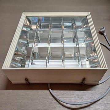 BEGA 6224 ZWAAR ALUMINIUM LICHTBAK PLAFONDLAMP 40X40 Cm. beschikbaar voor biedingen