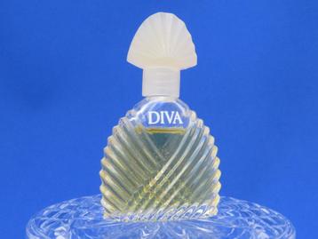 Mini - UNGARO - Diva - 4,5ml - edp - 5,5cm beschikbaar voor biedingen
