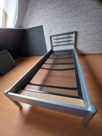 Zilver metallic metalen 1-pers. ledikant met auping spiraal, Huis en Inrichting, Slaapkamer | Bedden, Ophalen, Gebruikt, 90 cm