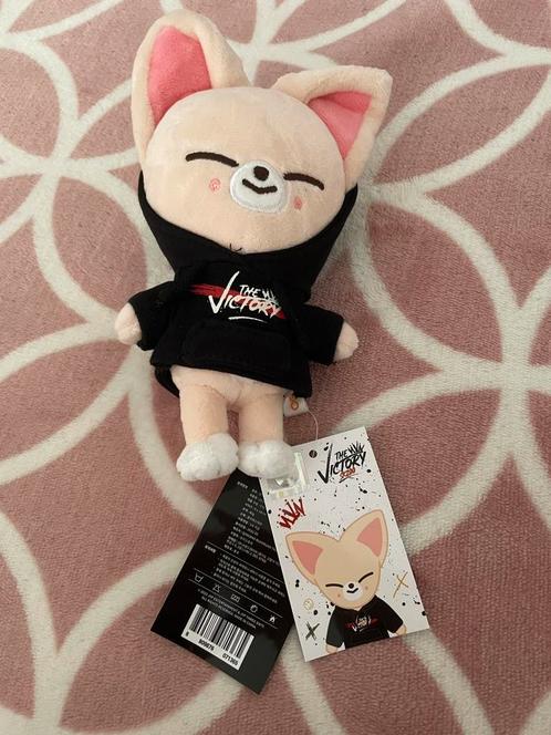 Stray Kids SKZOO FoxI.Ny mini plush, Verzamelen, Poppetjes en Figuurtjes, Nieuw, Ophalen of Verzenden
