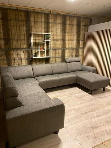 Prachtige elektrische U-bank voor spotprijs! OP=OP! beschikbaar voor biedingen