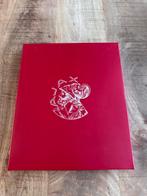 Ajax retro shirt met oude logo in giftbox, Verzamelen, Ophalen of Verzenden, Nieuw, Ajax, Shirt