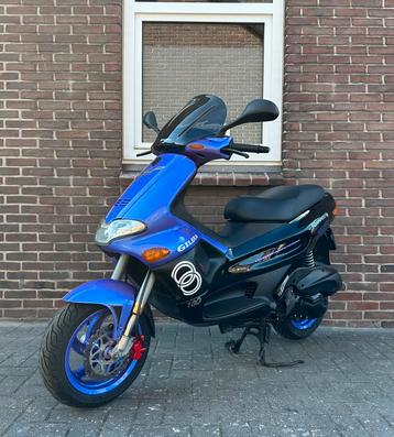 Gilera Runner 180cc M08 A2 Viola Luce SM06 Malossi beschikbaar voor biedingen