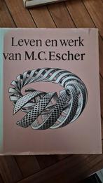 Leven en werk van M.C. Escher, Boeken, Ophalen of Verzenden, Gelezen, Grafische vormgeving, M.C. Escher