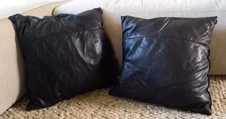 Set zwarte leren kussens Marc Cain, Huis en Inrichting, Woonaccessoires | Kussens, Gebruikt, Zwart, Vierkant, Ophalen of Verzenden