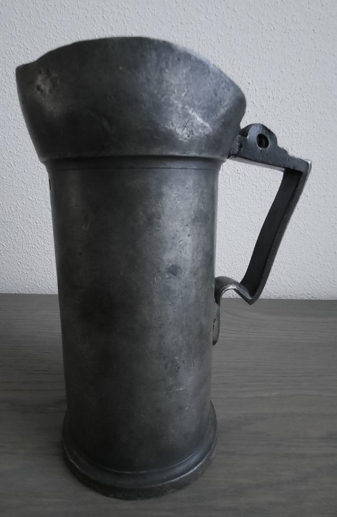 Tinnen 1/2 Liter Maat Van Leeuwen van Camp - Eindhoven, Antiek en Kunst, Curiosa en Brocante, Ophalen of Verzenden