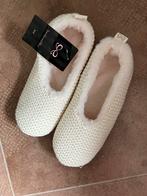 Nieuwe Crème sloffen/pantoffels van Hunkemöller (36), Wit, Nieuw, Ophalen of Verzenden, Hunkemöller