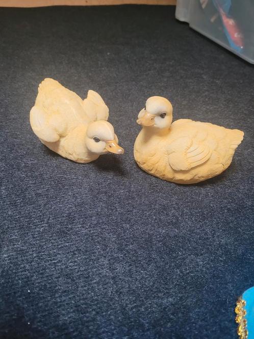 pasen 2 eenden kuiken beeldjes, Diversen, Pasen, Zo goed als nieuw, Ophalen of Verzenden