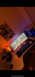 High end Gaming setup PC + Monitor + keyboard AND mouse., Computers en Software, Desktop Pc's, Gaming, Zo goed als nieuw, Ophalen