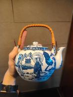 Mooie vintage theepot, Antiek en Kunst, Antiek | Porselein, Ophalen of Verzenden