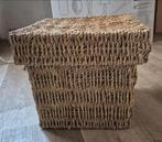 Rieten mand - 20x20x25 cm, Huis en Inrichting, Woonaccessoires | Schalen en Manden, Mand, Vierkant, Ophalen of Verzenden, Zo goed als nieuw