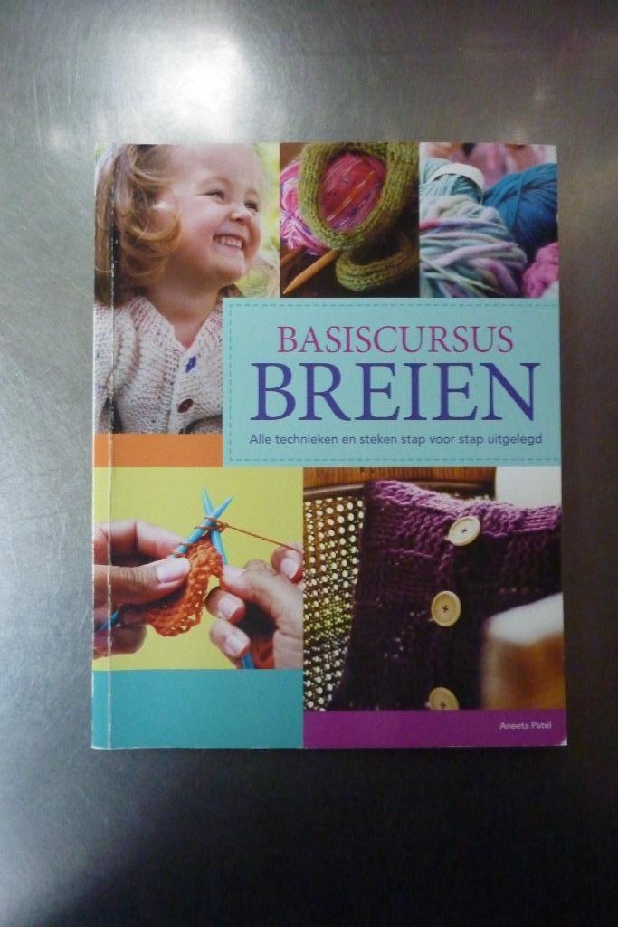 Basiscursus Breien - Aneeta Patel, Boeken, Hobby en Vrije tijd, Zo goed als nieuw, Breien en Haken, Ophalen of Verzenden