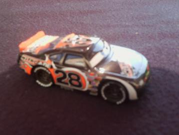 Disney Cars Auto's      Racer Nitroade (nummer 28) beschikbaar voor biedingen