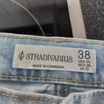 Stradivarius jeans mt 38 goede staat, Blauw, Ophalen of Verzenden, Zo goed als nieuw, W30 - W32 (confectie 38/40)