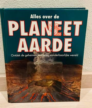 boek planeet aarde - ontdek de geheimen van onze wereld beschikbaar voor biedingen