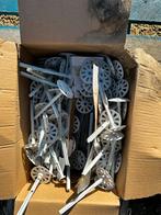 Isolatiepluggen met spouwankers +/- 100 stuks, Overige materialen, Nieuw, 15 m² of meer, Muurisolatie
