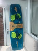 CrazyFly Acton 2021 – Zo goed als nieuw + bindings, Watersport en Boten, Twintip, Ophalen of Verzenden, Zo goed als nieuw, Kiteboard