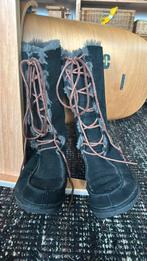 Veter Uggs maat 39 zwart, Ophalen of Verzenden