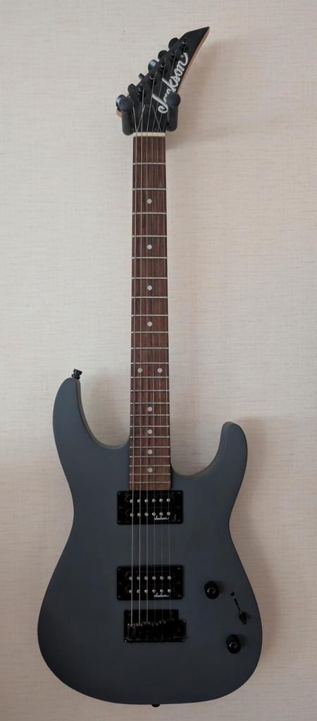 Jackson JS11 Gitaar - Goed Onderhouden, Muziek en Instrumenten, Snaarinstrumenten | Gitaren | Elektrisch, Gebruikt, Solid body