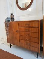 Vintage dressoir/ladekastje/platenspelerkastje, 100 tot 150 cm, Zo goed als nieuw, 25 tot 50 cm, Met deur(en)