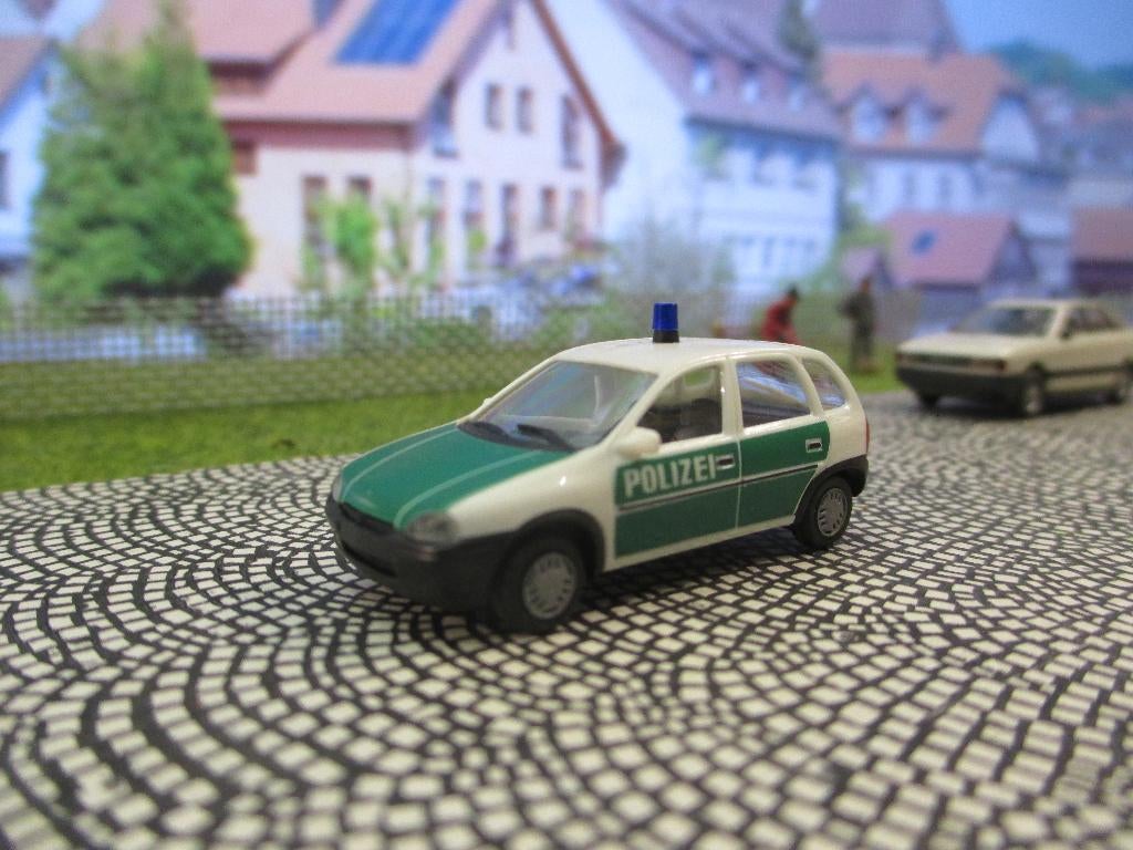 Opel Corsa B 5-drs Hatchback - Herpa Polizei / Politie, Hobby en Vrije tijd, Modelauto's | 1:87, Ophalen of Verzenden, Zo goed als nieuw