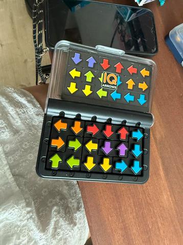 Smart Games IQ Arrows beschikbaar voor biedingen