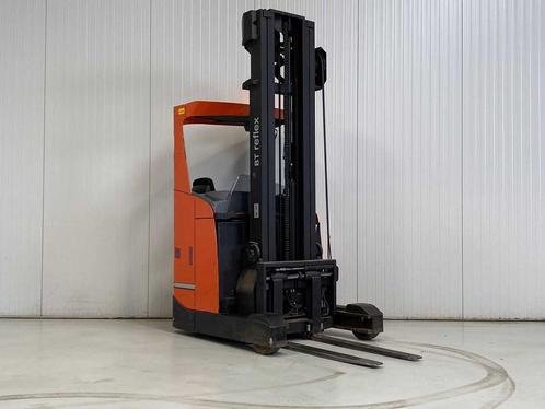 BT - RRE140E - Reach truck, Zakelijke goederen, Machines en Bouw | Heftrucks en Intern transport, Reachtruck, Elektrisch