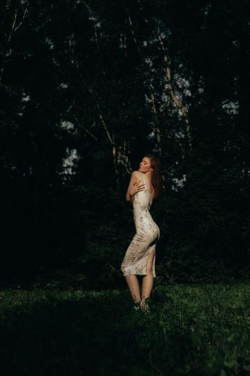 modellen gezocht voor diversen shoots beschikbaar voor biedingen