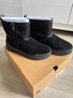 UGG laarzen, UGG, Zwart, Lage of Enkellaarzen, Nieuw