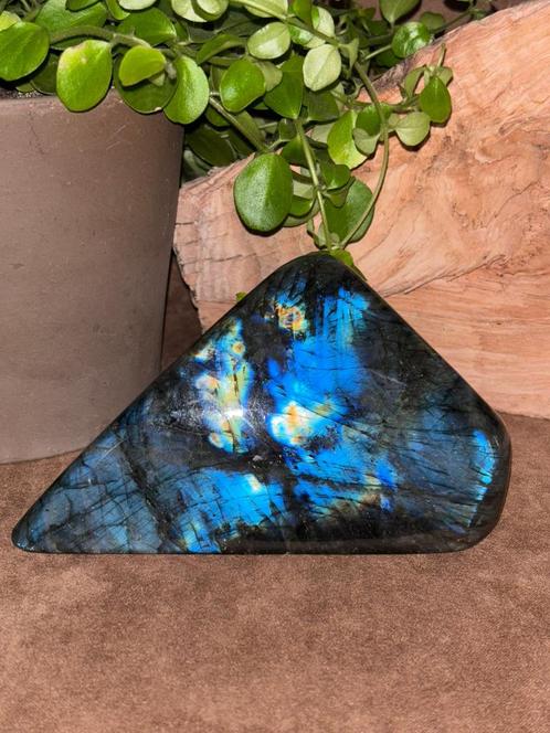 Labradoriet, Verzamelen, Mineralen en Fossielen, Mineraal, Ophalen of Verzenden