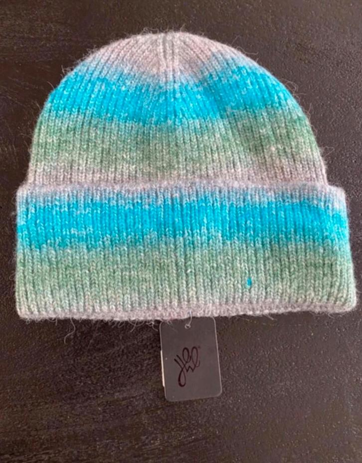 Vrolijke gebreide muts in verschillende kleuren, Kleding | Dames, Mutsen, Sjaals en Handschoenen, Nieuw, Muts, Ophalen of Verzenden