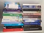 Stapel Boeken - Romans, Thrillers, Streekromans - 25 stuks, Ophalen of Verzenden, Gelezen, Diverse