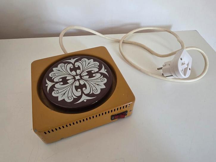 Vintage theelichtje warmhoudplaatje elektrisch, Witgoed en Apparatuur, Wekkers, Ophalen of Verzenden