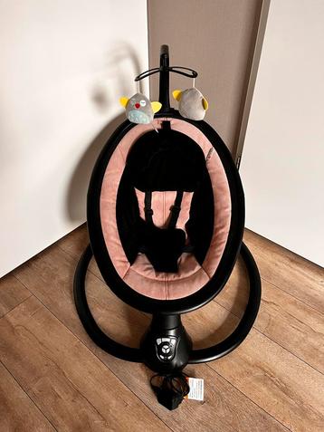 Qute Schommelstoel roze beschikbaar voor biedingen