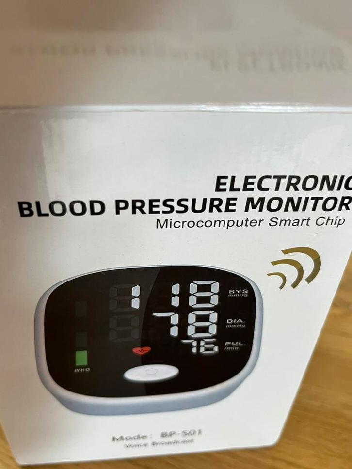 Bloeddrukmeter NIEUW niet gebruikt., Sport en Fitness, Gezondheidsproducten en Wellness, Nieuw, Overige typen, Ophalen of Verzenden