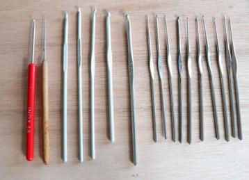 Haaknaalden 17 stuks van 0,7 mm tot 4.5 mm beschikbaar voor biedingen