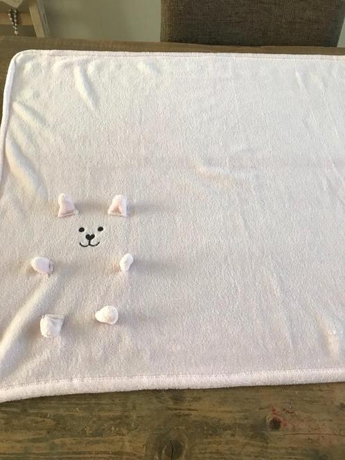 zachte (fluffy?) omslagdoek (Early Days), Kinderen en Baby's, Badjes en Verzorging, Zo goed als nieuw, Overige typen, Overige merken